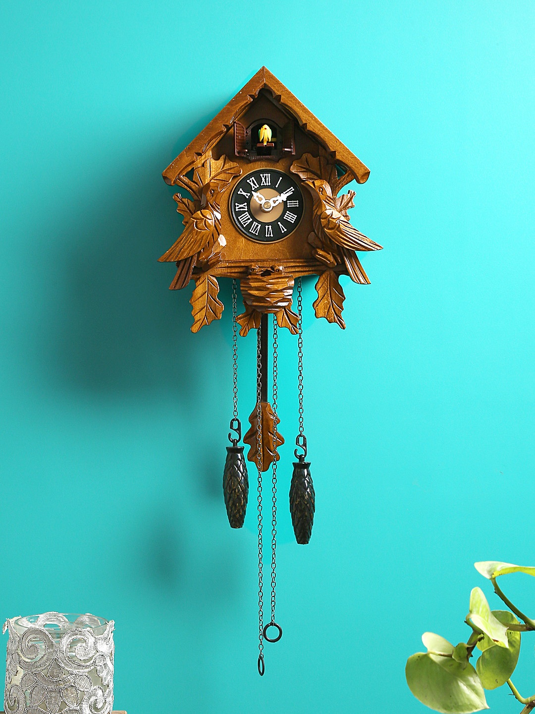 

Horo Brown Handcrafted Abstract Shaped Textured Analogue Wall Clock HCK6035