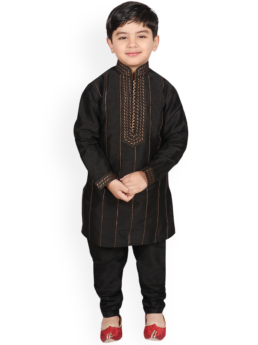 

SG YUVRAJ Boys Black Striped Kurta with Pyjamas