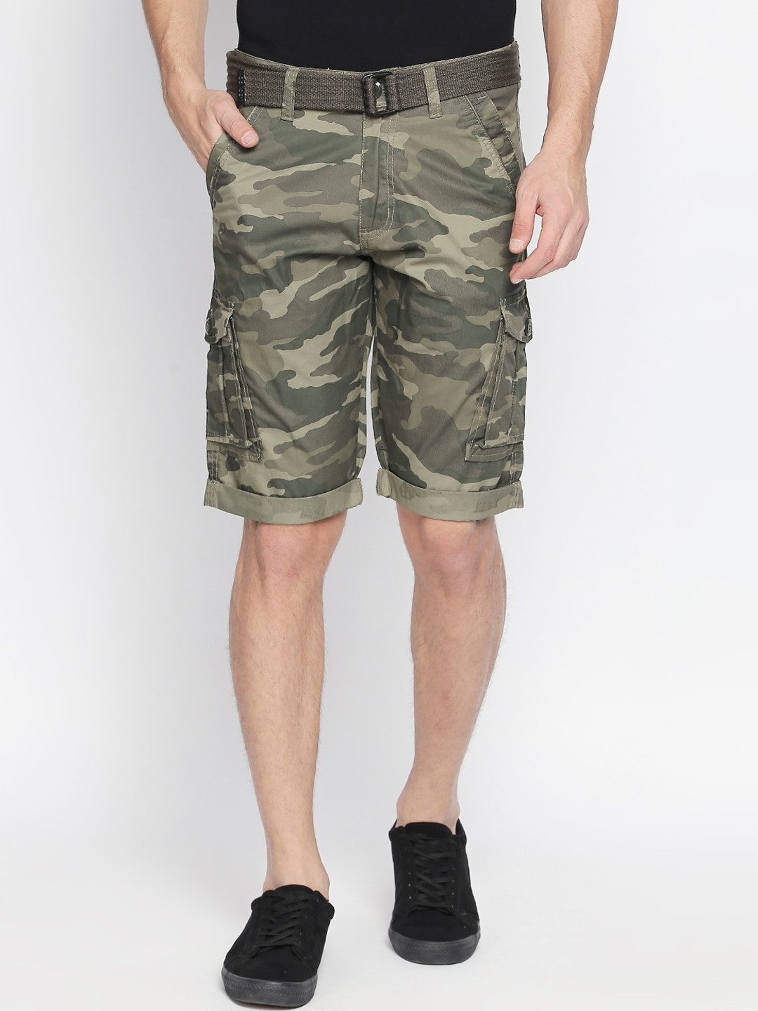 

beevee Men Olive Green Printed Regular Fit Cargo Shorts