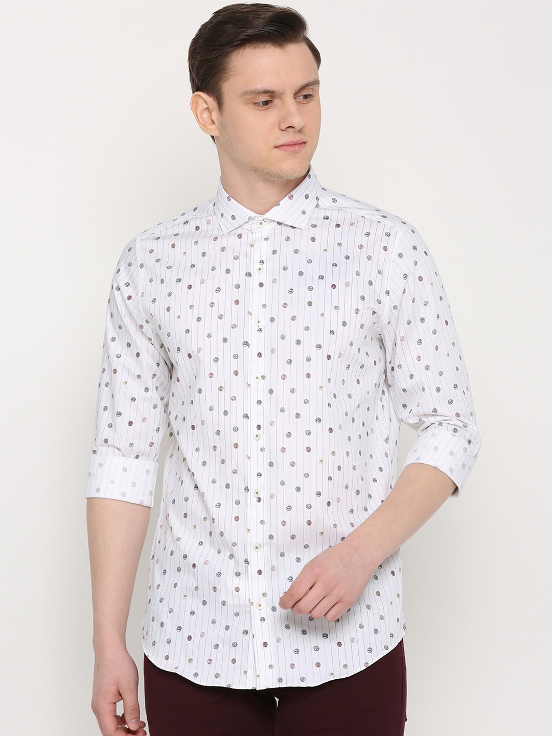 

SIMON CARTER LONDON Men White Slim Fit Printed Casual Shirt