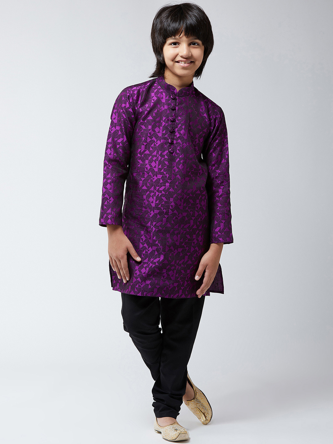 

SOJANYA Boys Violet & Black Self Design Kurta with Churidar