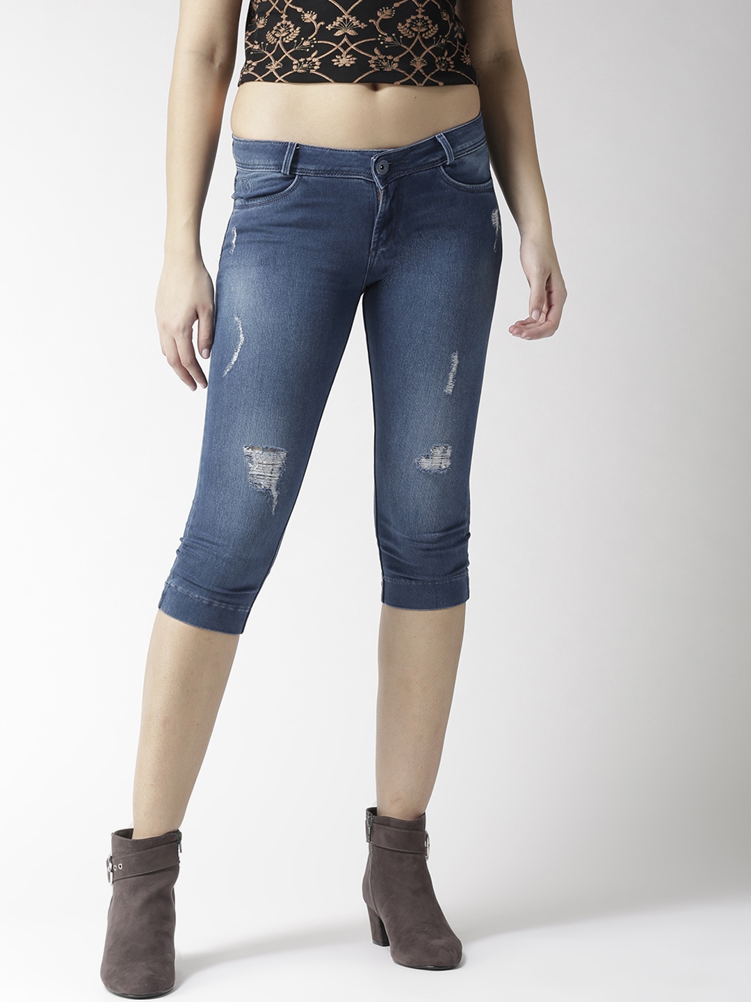 

Xpose Women Blue Solid Skinny Fit Capris