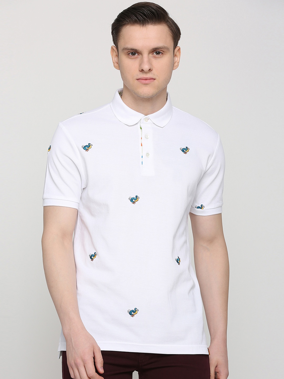 

SIMON CARTER LONDON Men White Printed Polo Collar Pure Cotton T-shirt