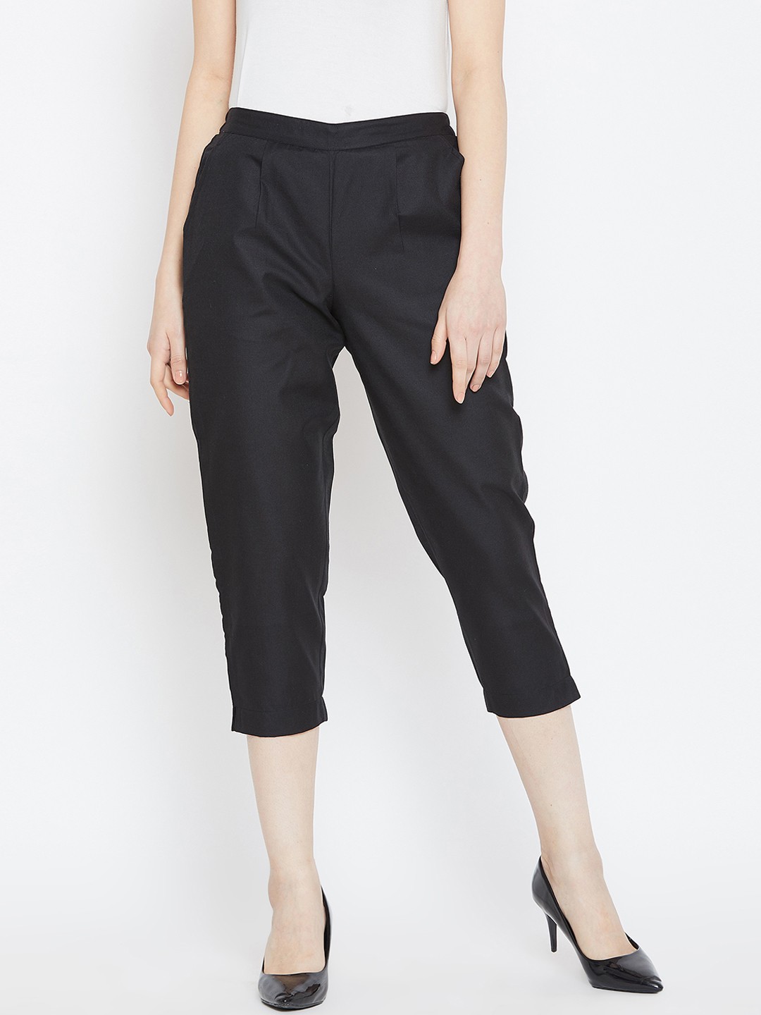 

Bitterlime Women Black Relaxed Regular Fit Self Design Cigarette Trousers