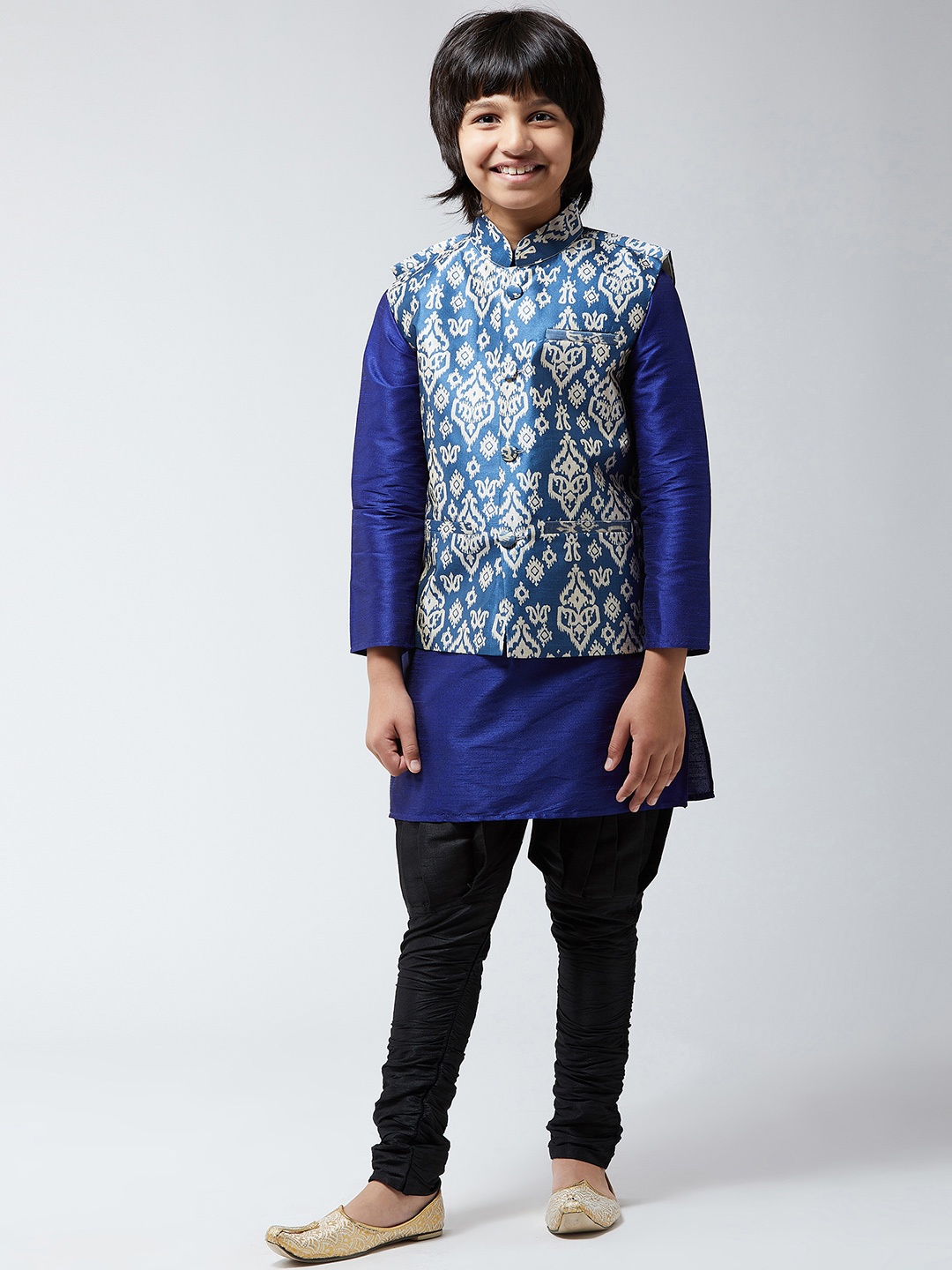 

SOJANYA Boys Blue Printed Kurta with Harem Pants