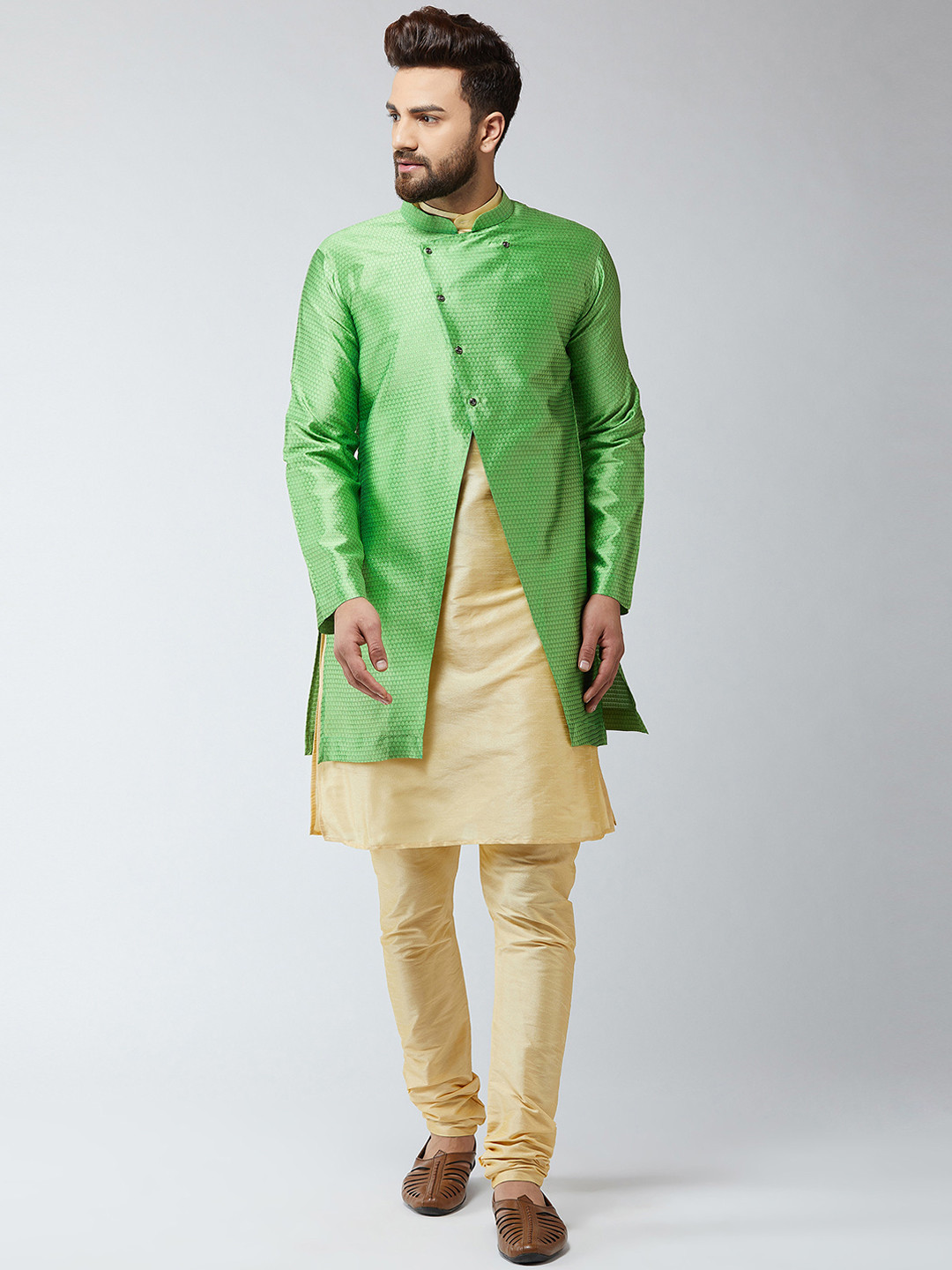 

SOJANYA Men Beige & Green Self Design Kurta with Churidar