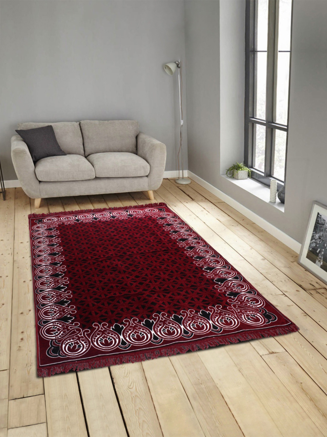 

ROMEE Maroon & Black Polyester Printed Anti-Skid Carpet