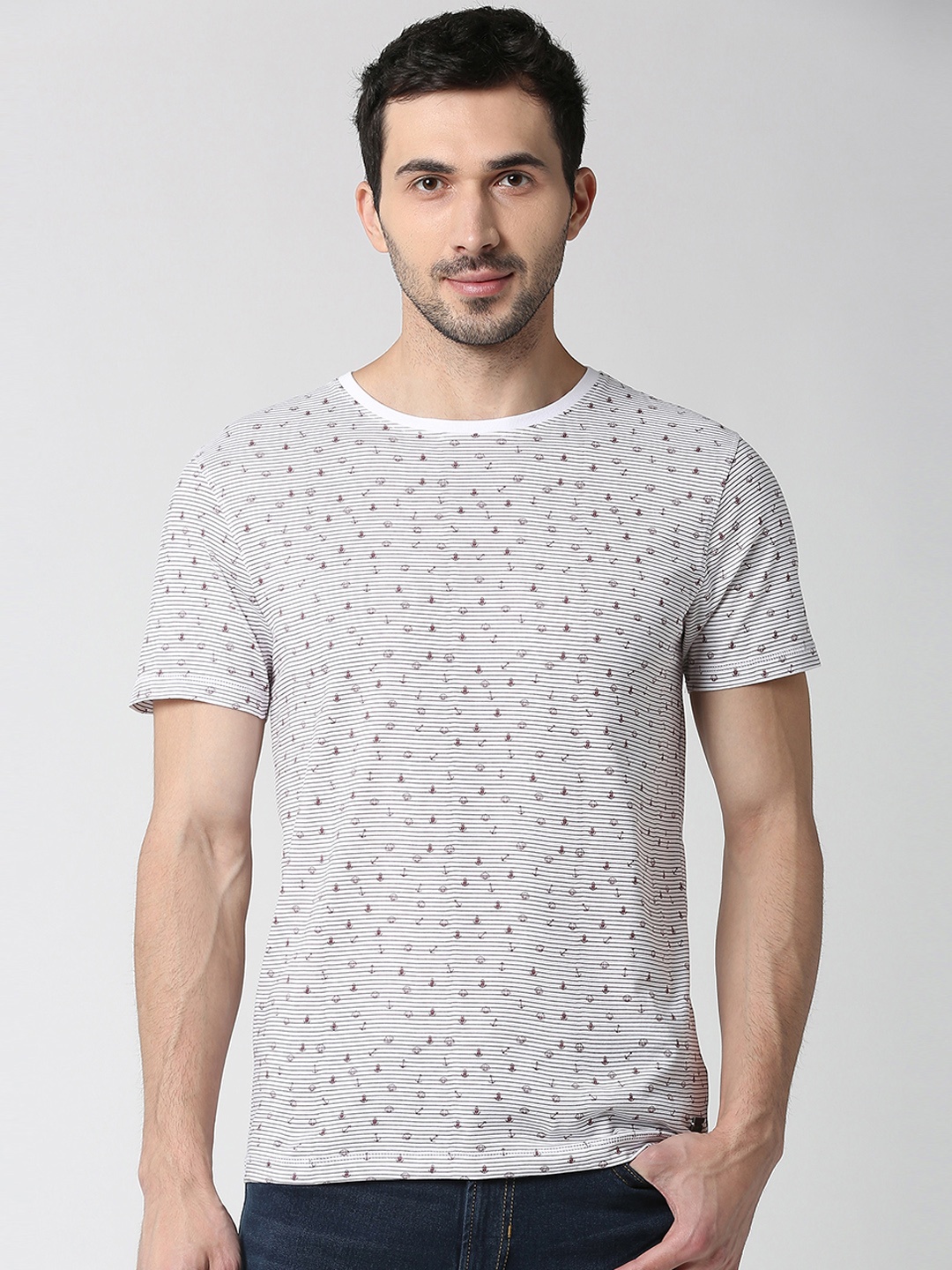

Peter England Casuals Men White Striped Round Neck Pure Cotton T-shirt