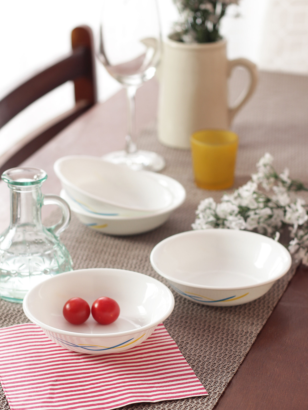 

Corelle Set of 6 White Printed Glass Bowls Set