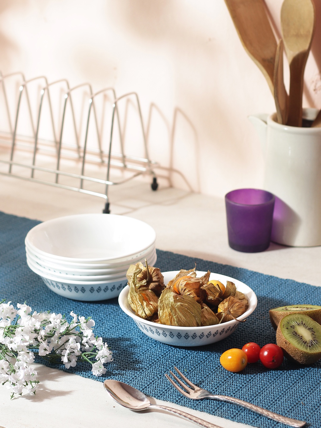 Corelle Set of 6 White Printed Bowl Set