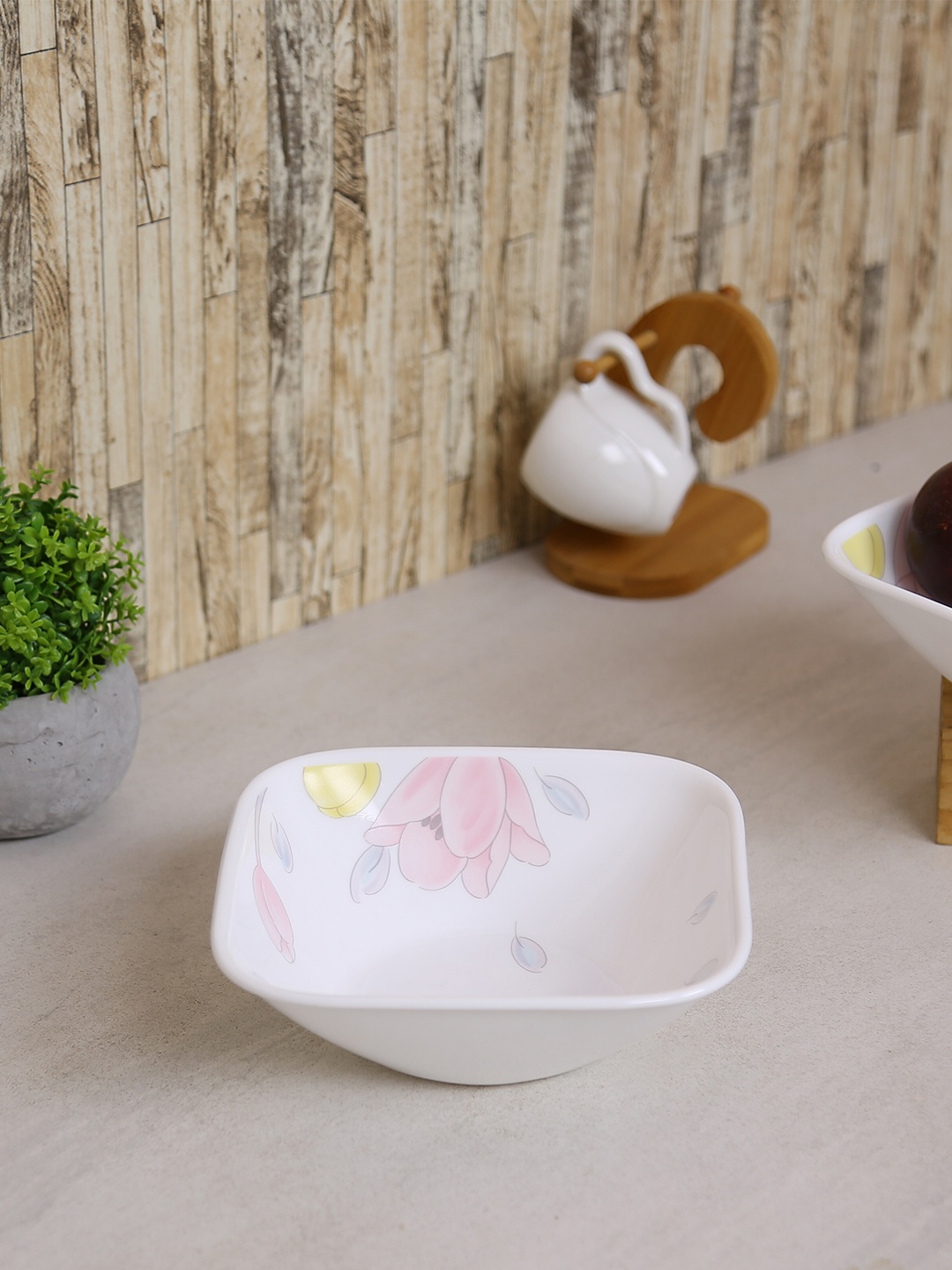 

Corelle Set of 6 White Printed Glass Bowls Set