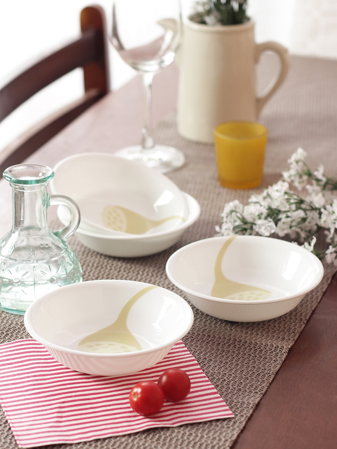 

Corelle White Set of 6 Printed Glass Bowls