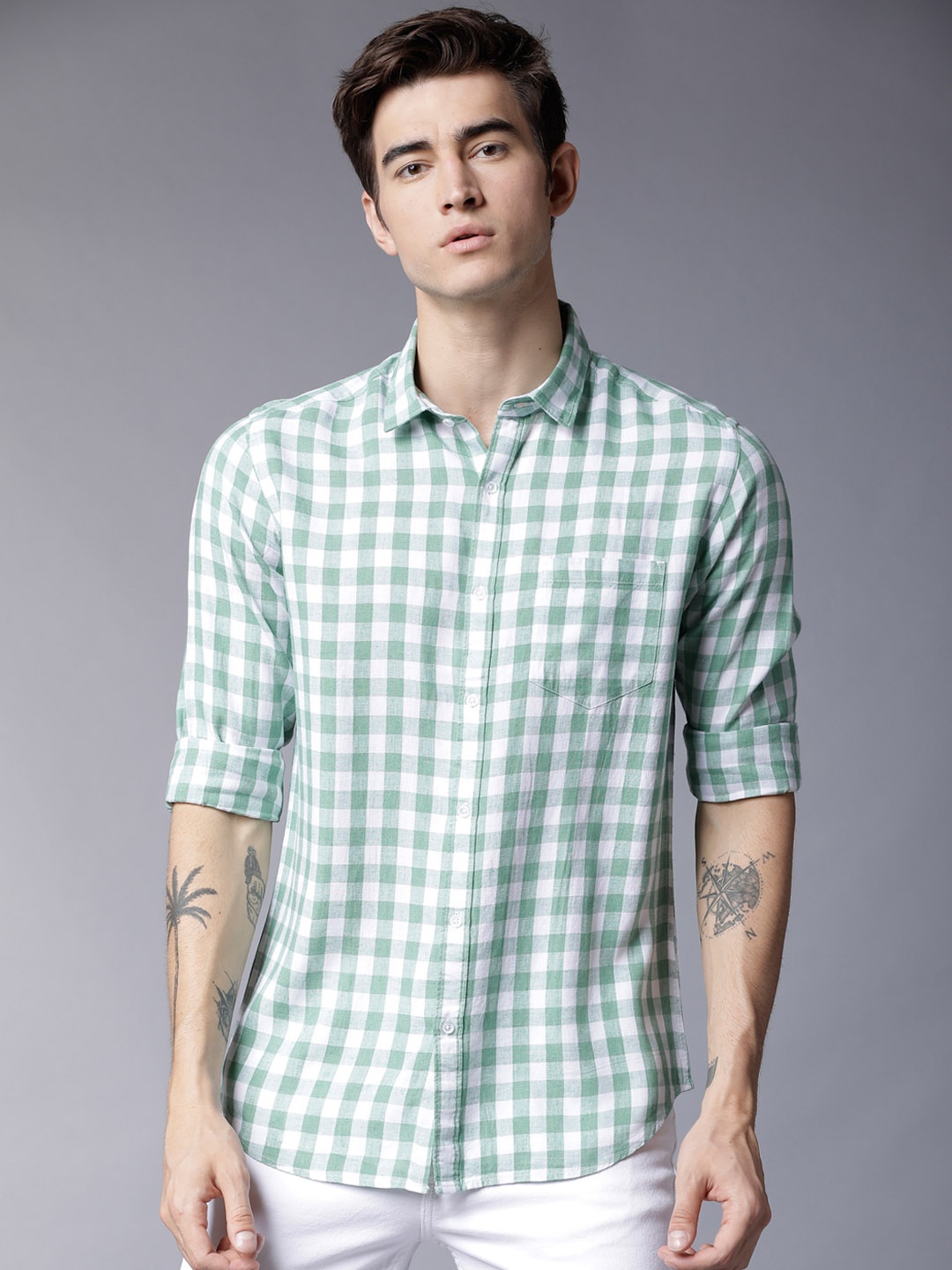 

Black coffee Men Green Slim Fit Checked Casual Shirt