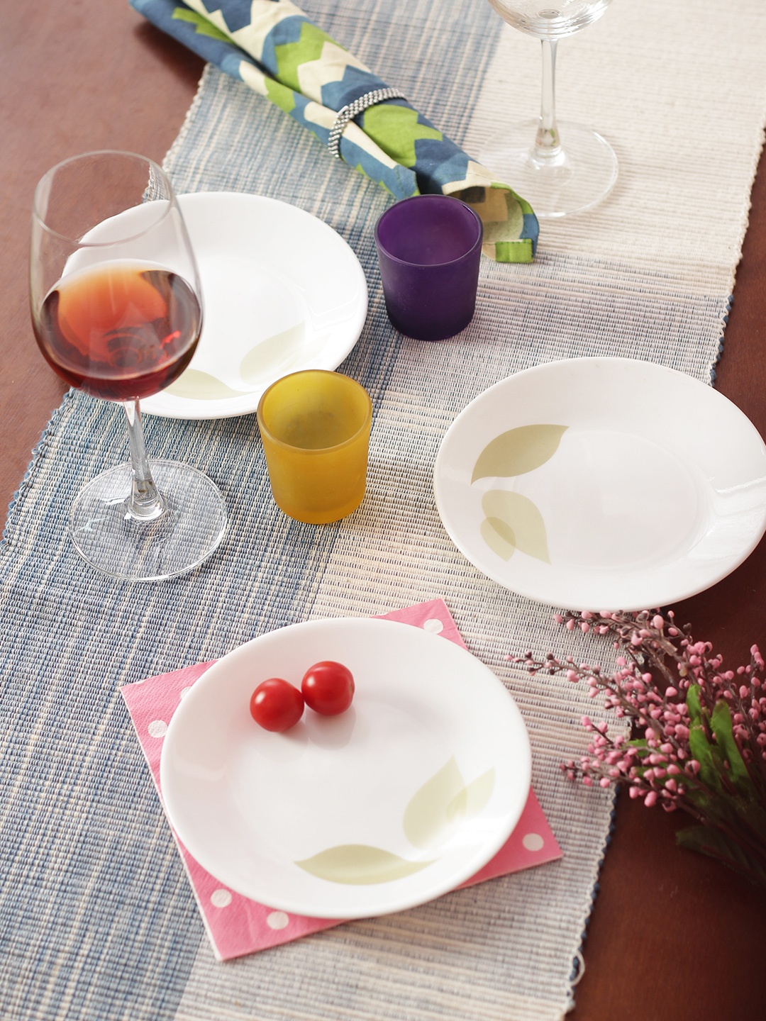 Corelle White 6-Pieces Printed Glass Plates Set