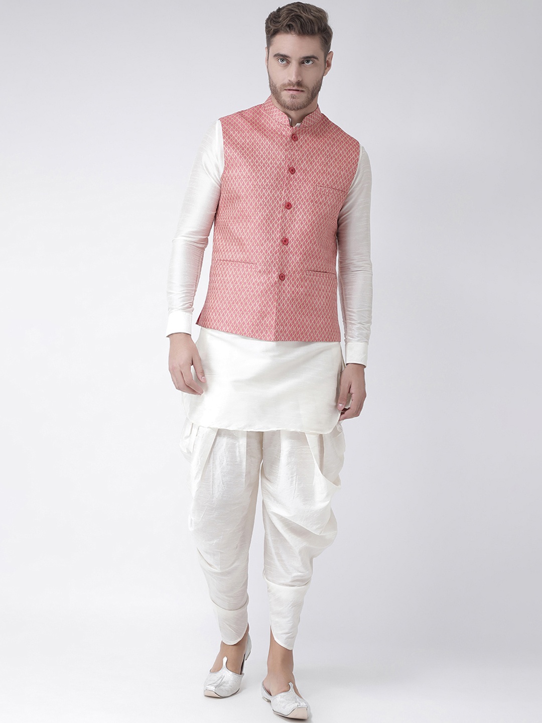 

DEYANN Men Pink & Off-White Self Design Kurta with Patiala