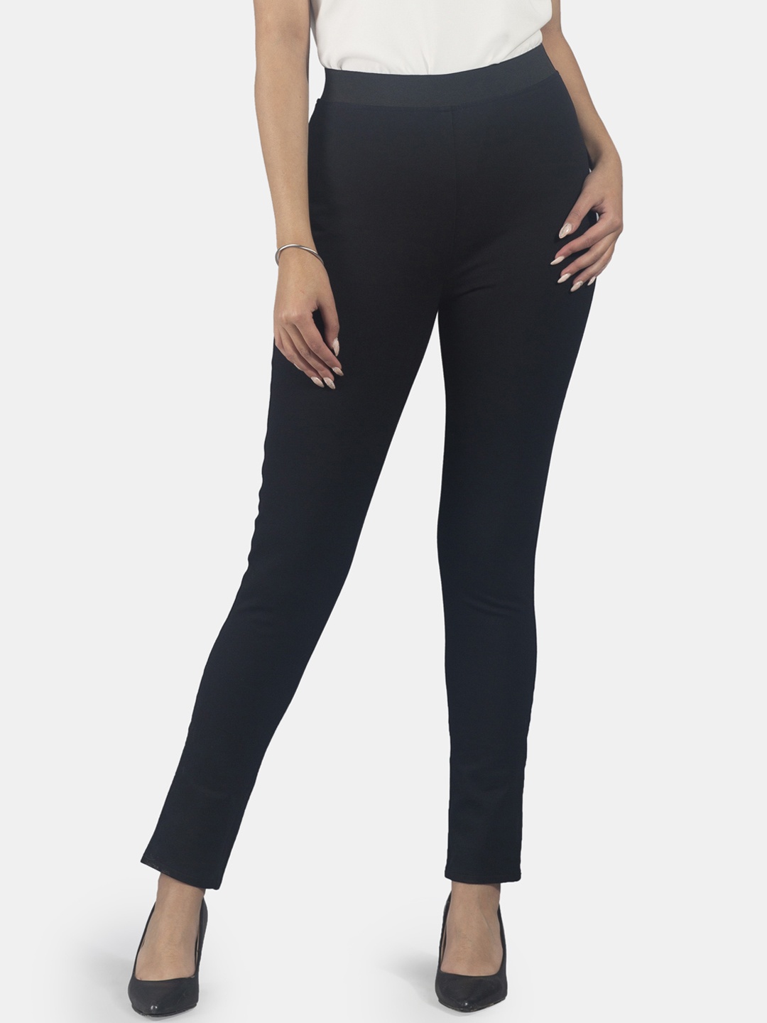 

FableStreet Women Black Skinny Fit Solid Formal Trousers