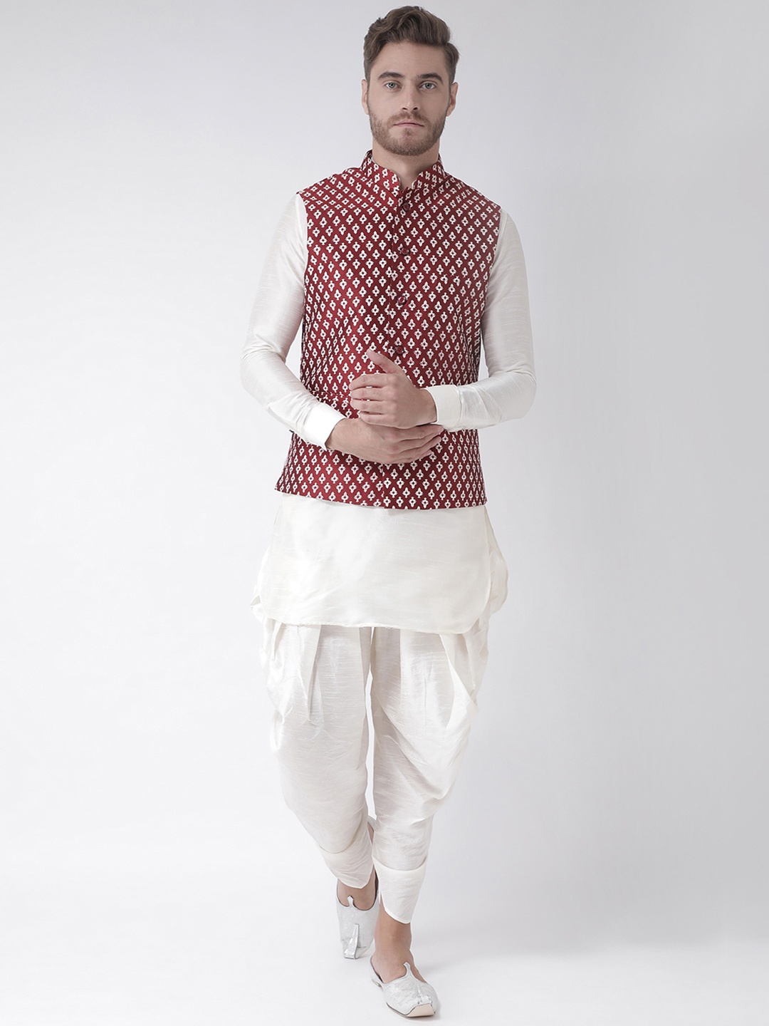 

DEYANN Men Red & Off-White Printed Kurta with Patiala