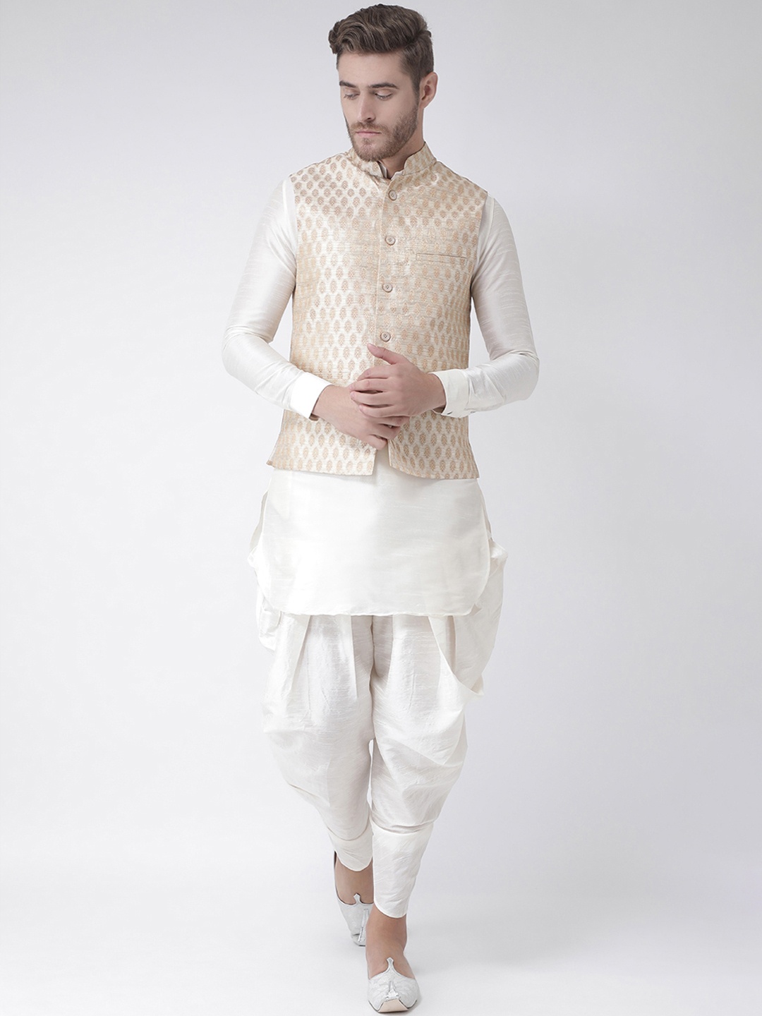 

DEYANN Men Off-White Solid Kurta with Patiala & Nehru Jacket