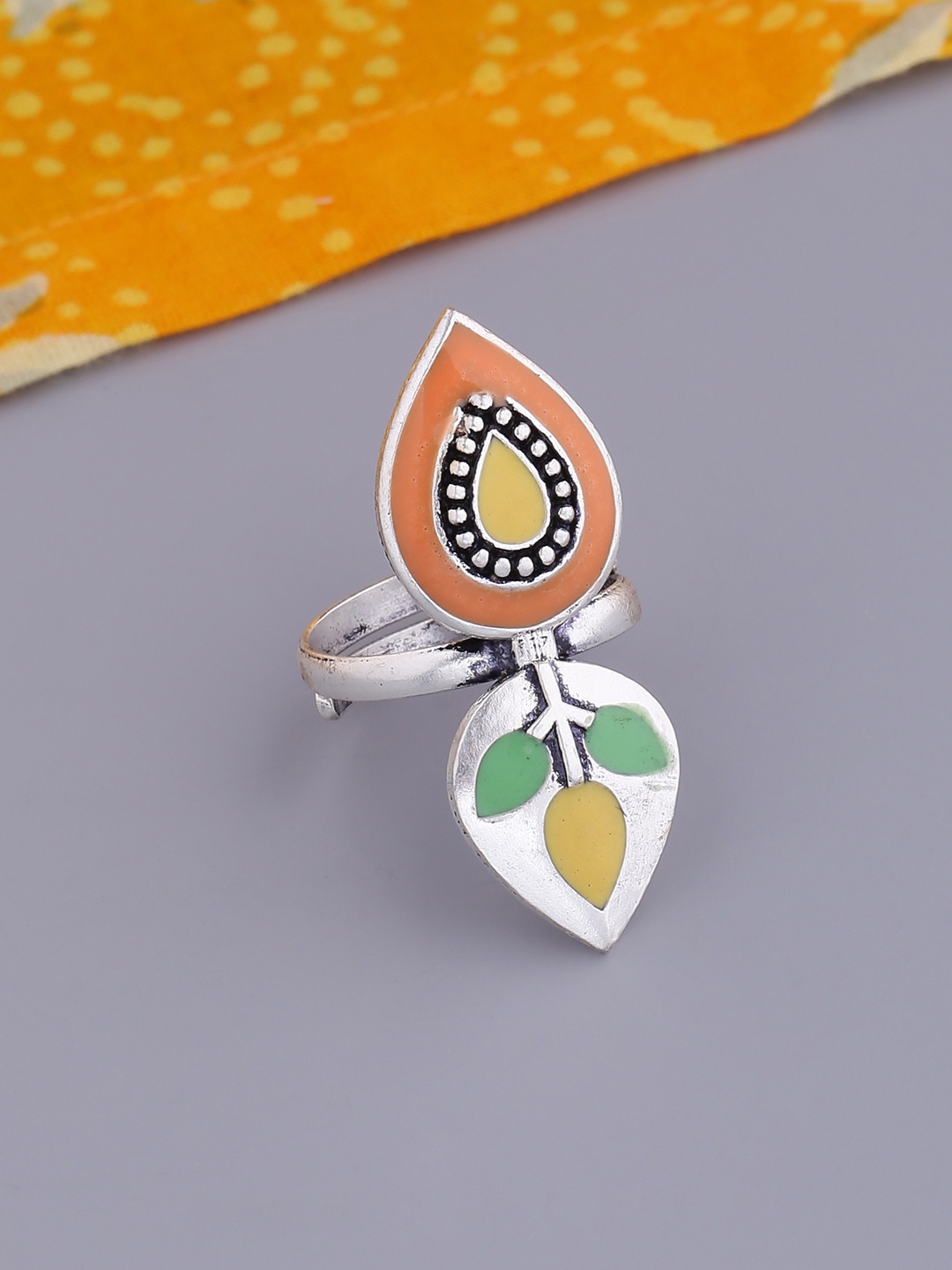 

Voylla Silver-Plated Enamelled Ring
