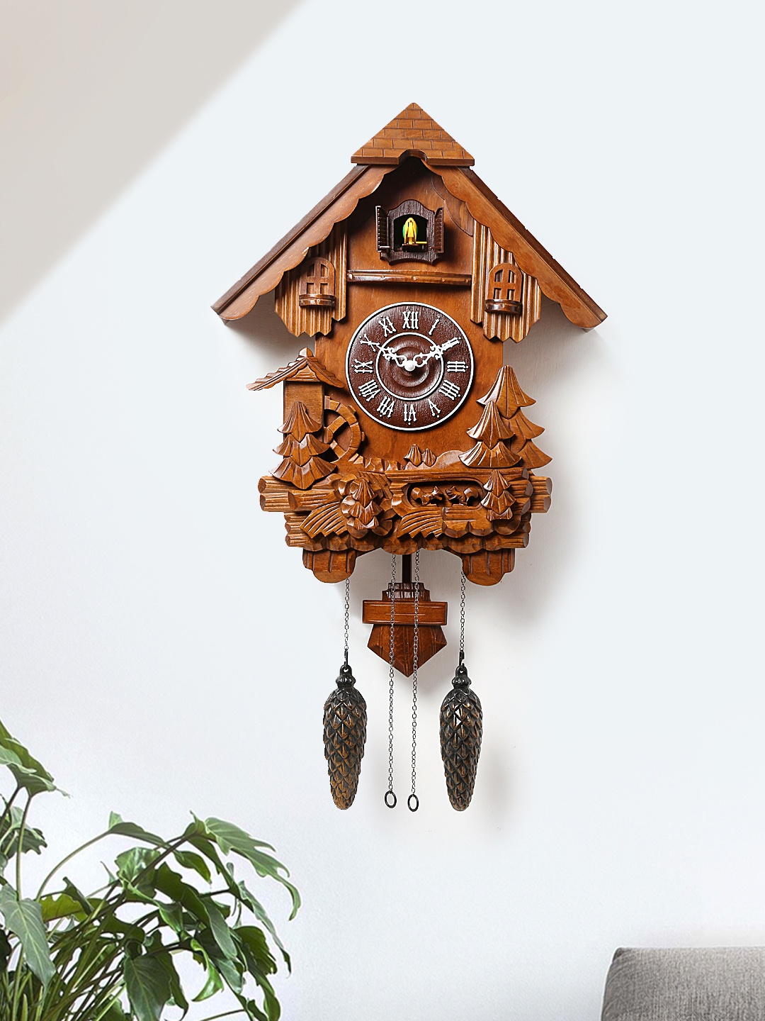 

Horo Brown Handcrafted Geometric Solid Analogue Wall Clock