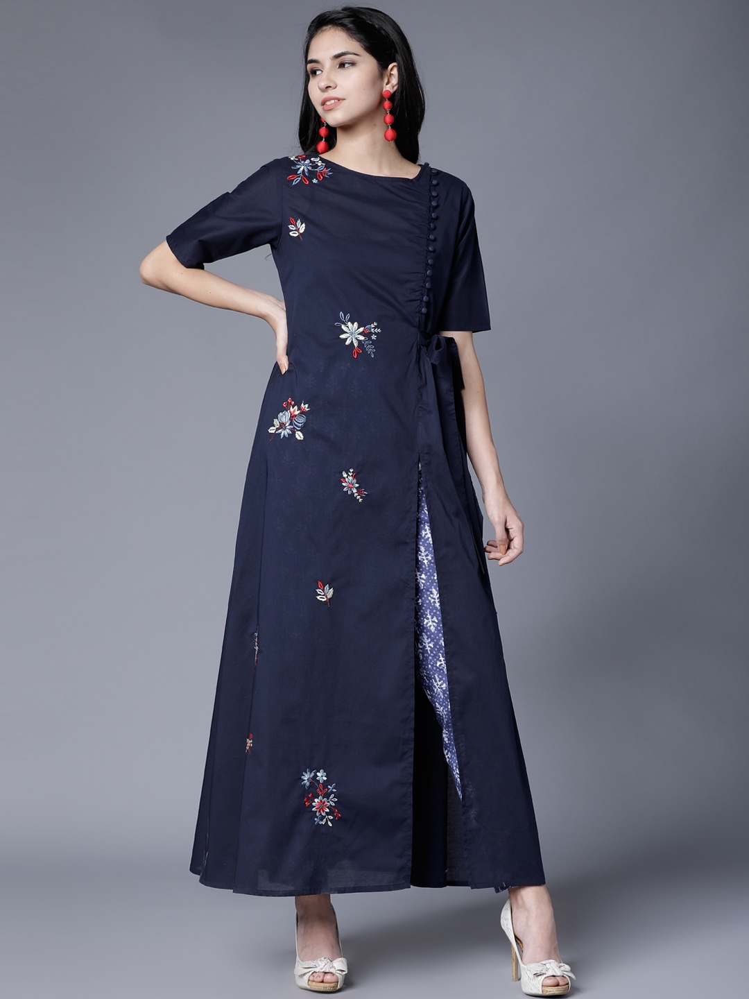 

Vishudh Women Navy Blue Solid Kurta with Palazzos