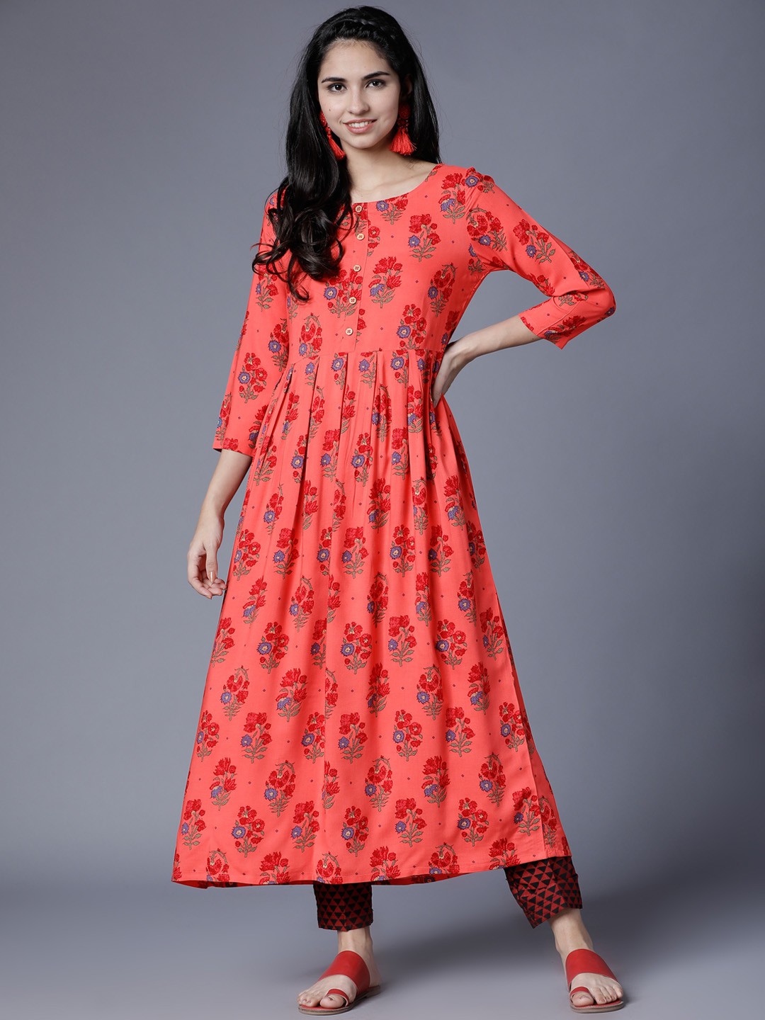 

Vishudh Women Coral Pink & Red Printed A-Line Kurta