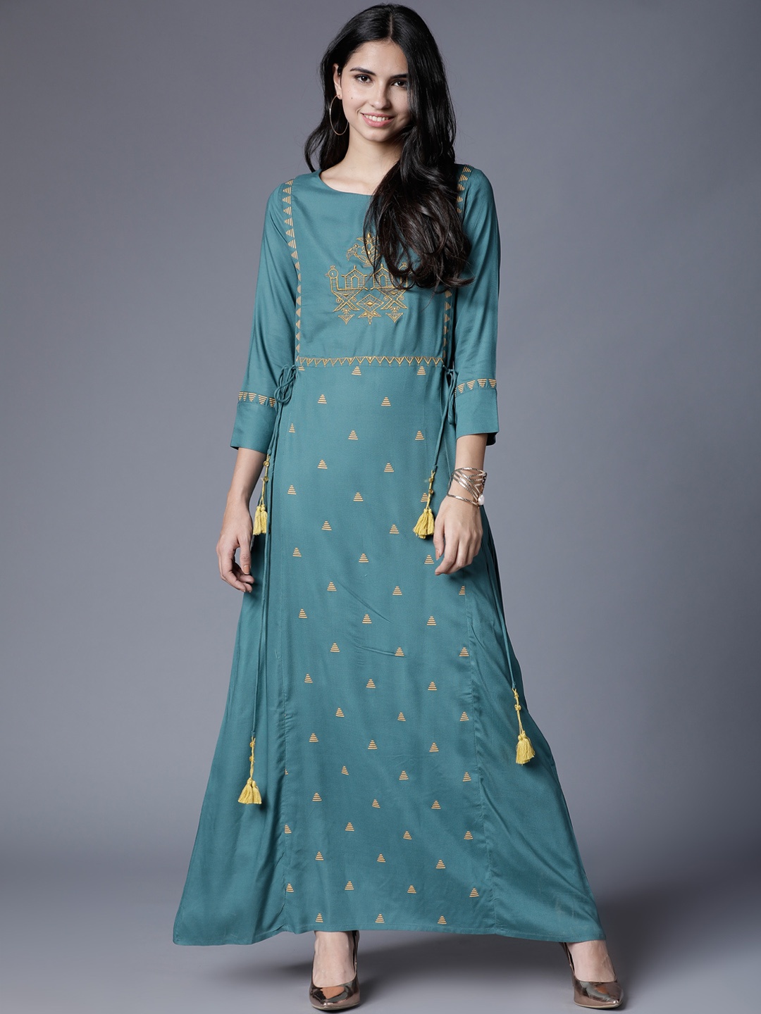 

Vishudh Women Teal Blue Embroidered A-Line Kurta