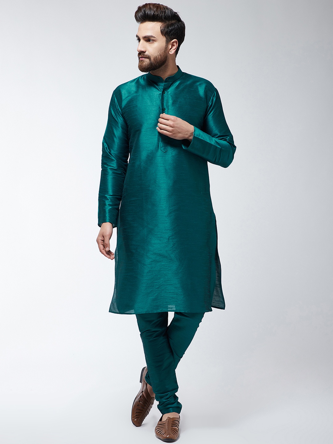 

SOJANYA Men Green Solid Kurta with Churidar