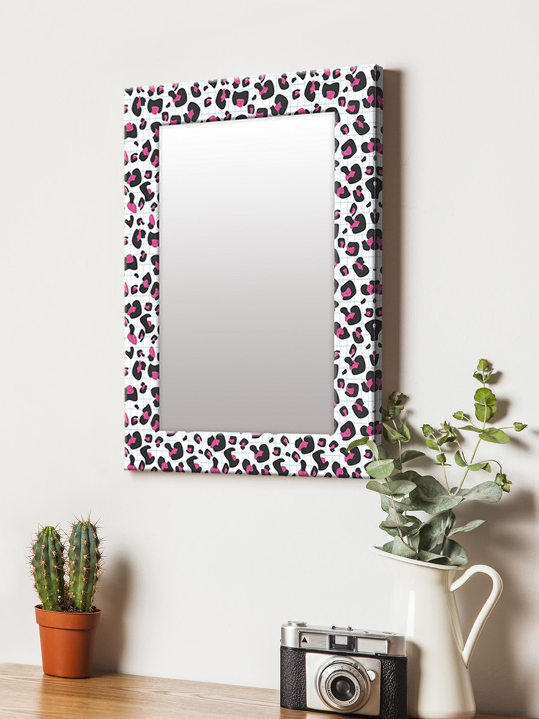 

999Store White & Multicoloured Printed MDF Wall Mirror