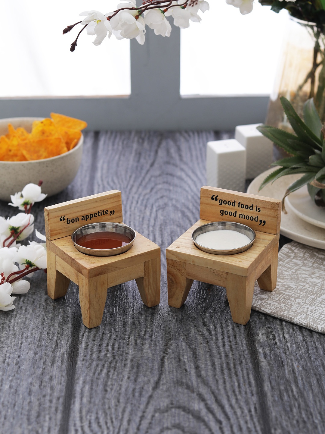 

EK DO DHAI Brown 2-Pieces Printed Wood Bowls Set
