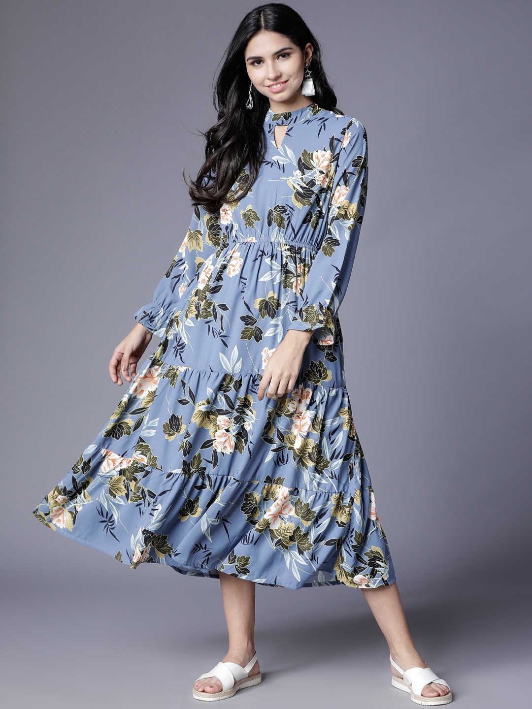 

Tokyo Talkies Women Blue Printed Fit and Flare Dress