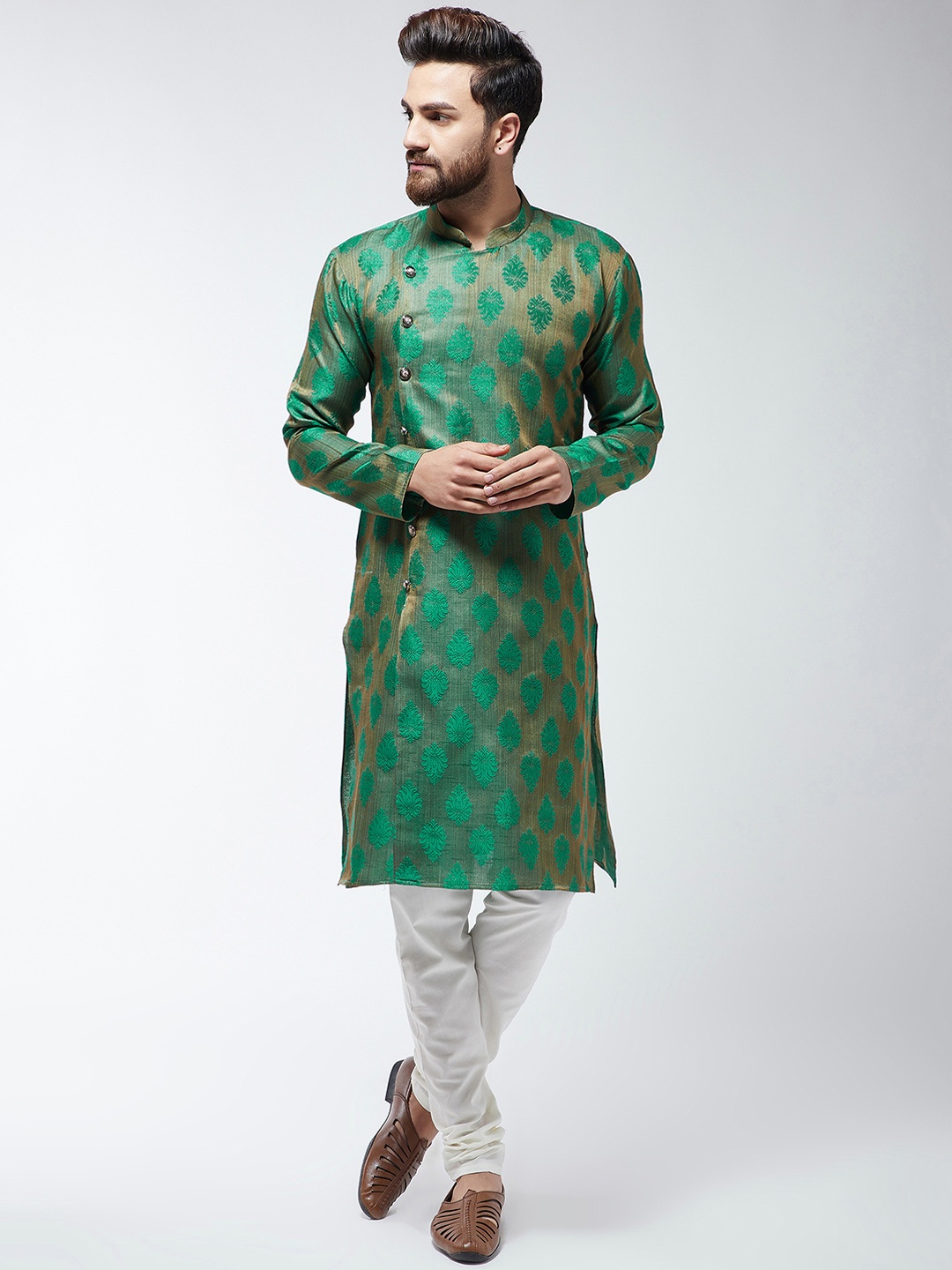 

SOJANYA Men Green & White Self Design Kurta with Churidar