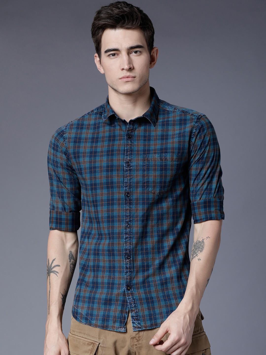 

HIGHLANDER Men Blue Slim Fit Checked Casual Shirt