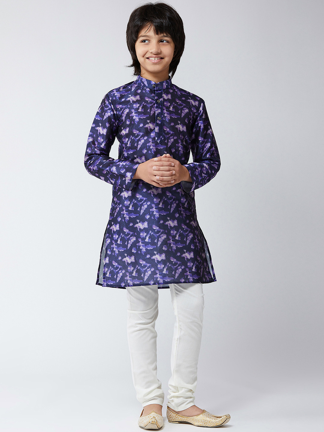 

SOJANYA Boys Navy Blue & Off-White Printed Kurta with Churidar