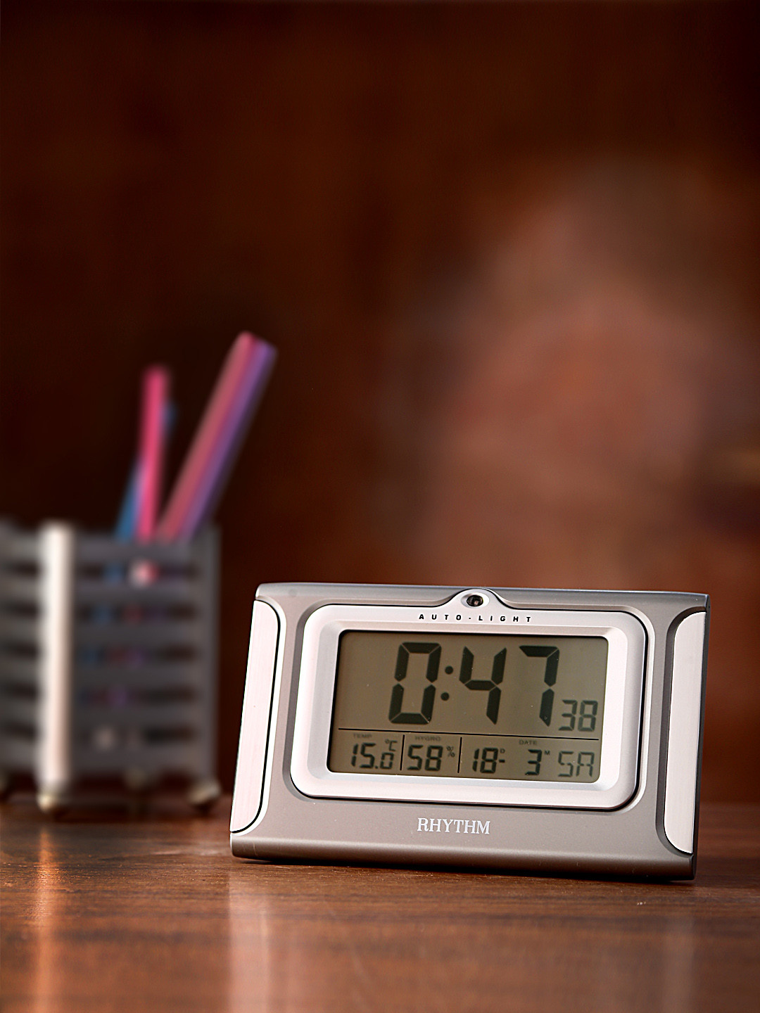 

Rhythm Grey Rectangle 15.6 cm Panel Solid Digital Table Clock
