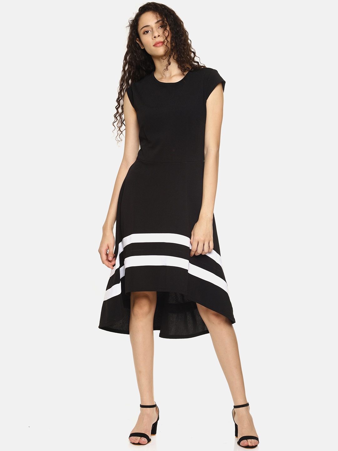 

AARA Women Black Solid Fit and Flare Dress