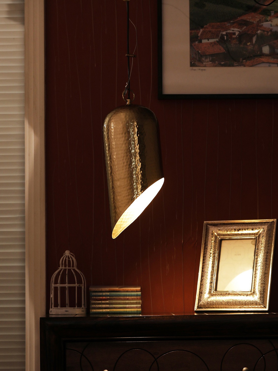 

THE LIGHT STORE Gold-Toned Self Design Hanging Light