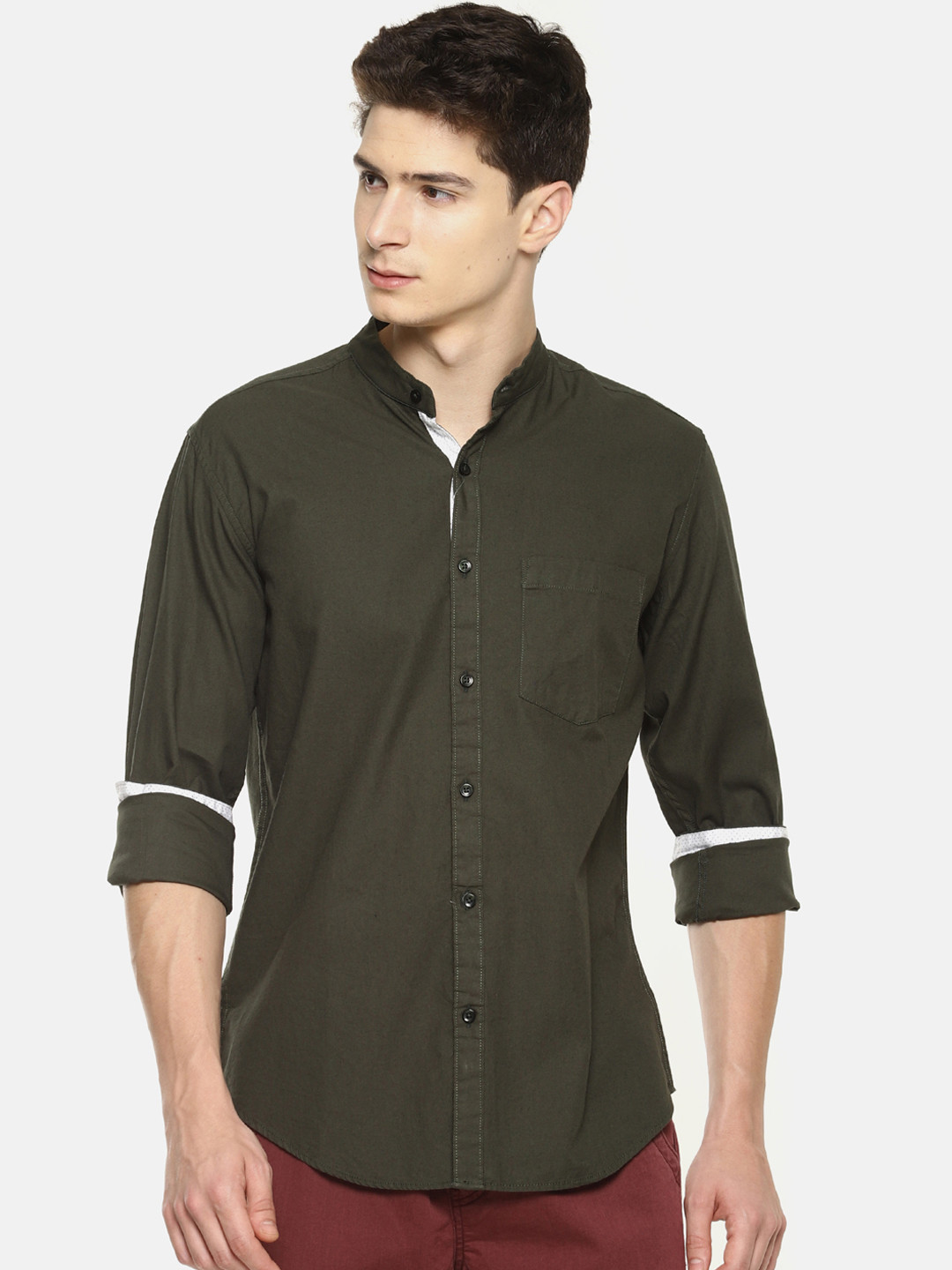 

IVOC Men Olive Green Smart Slim Fit Solid Casual Shirt