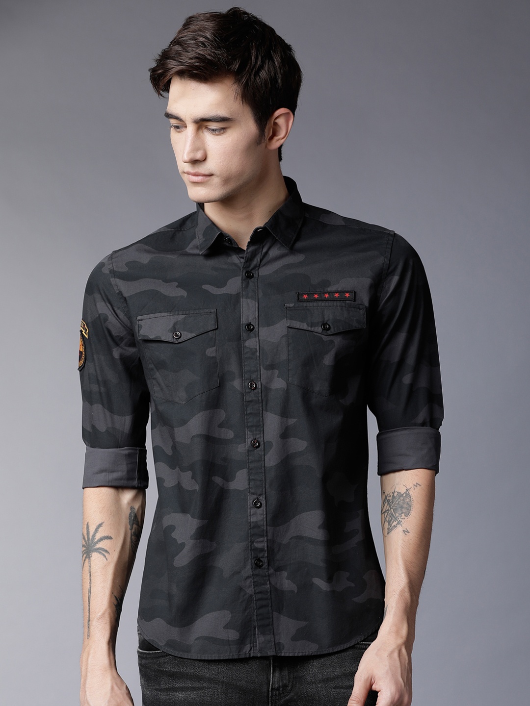 

HIGHLANDER Men Black & Grey Slim Fit Printed Casual Shirt