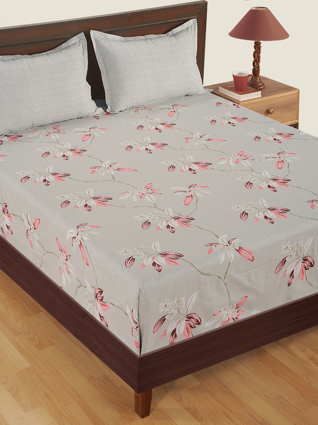 SWAYAM Grey & Brown Floral 160 TC Cotton 1 Queen Bedsheet with 2 Pillow Covers