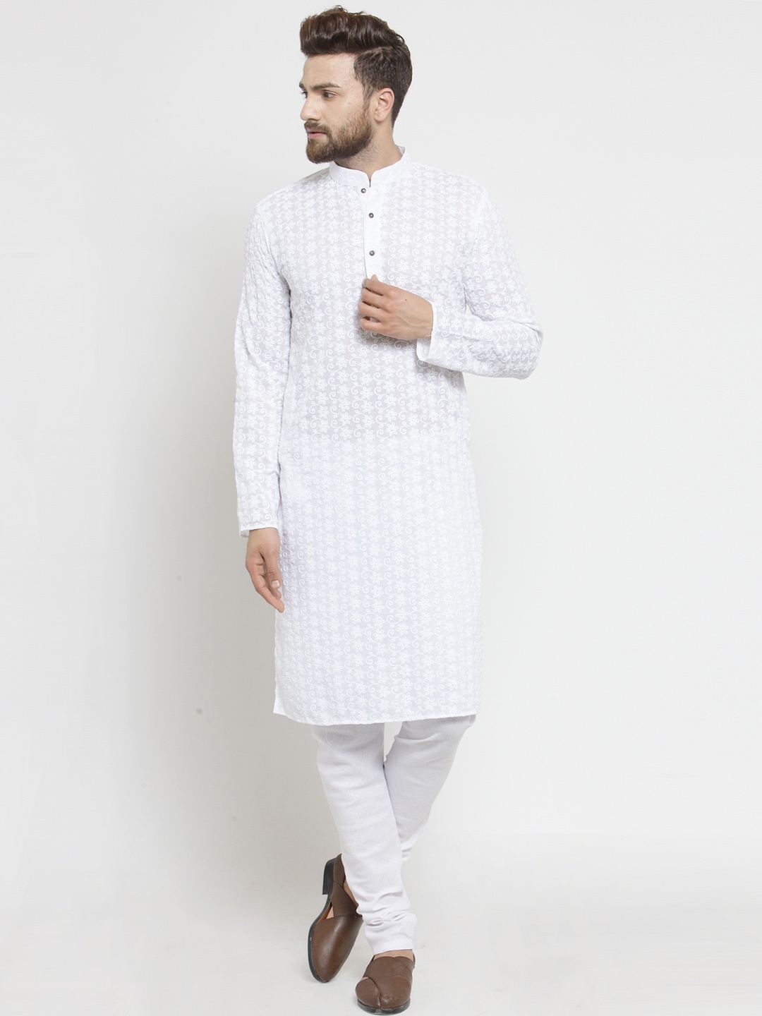 

TREEMODA Men White Embroidered Chikankari Straight Kurta