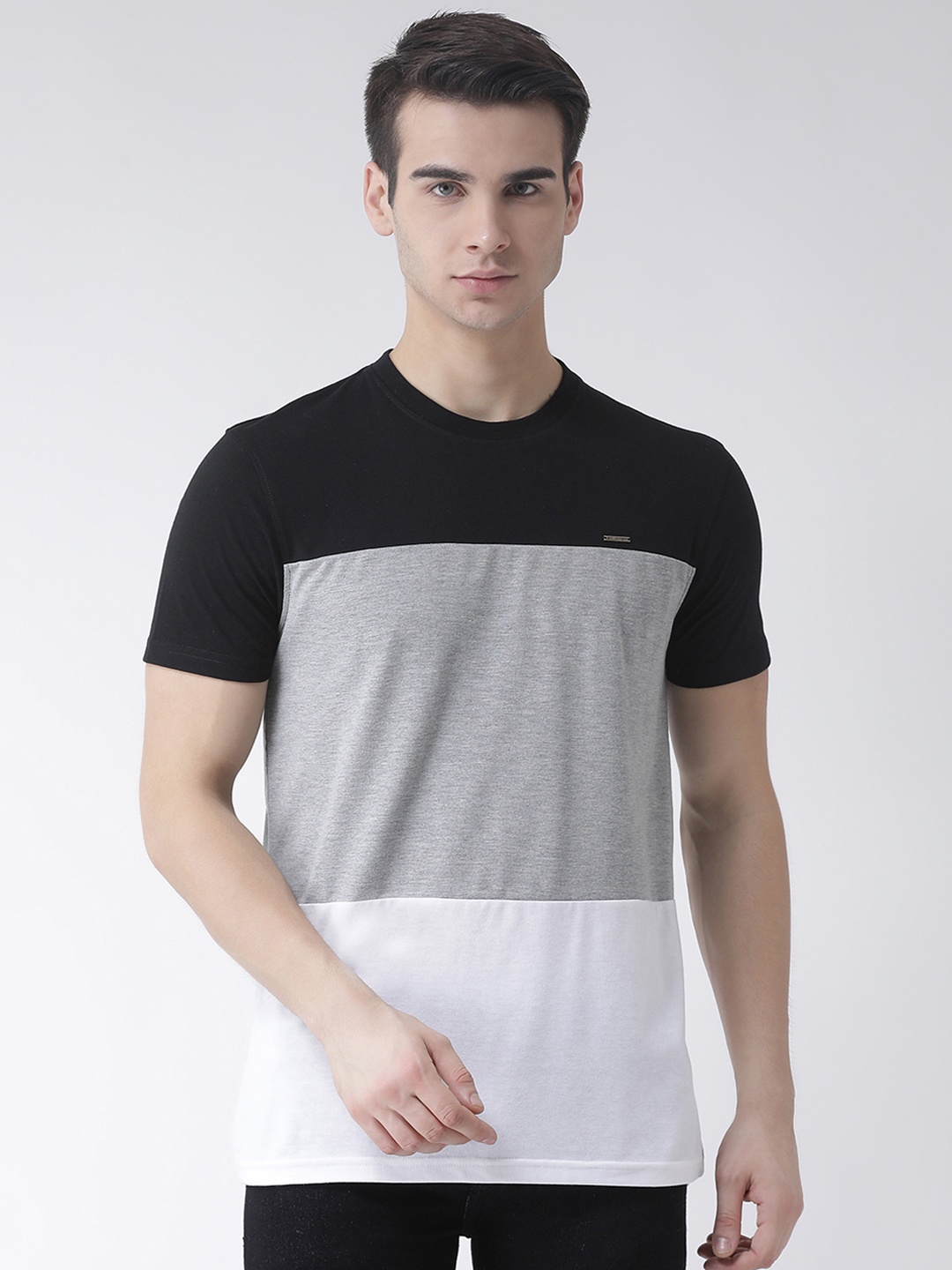 

Club York Men Black Colourblocked Round Neck T-shirt