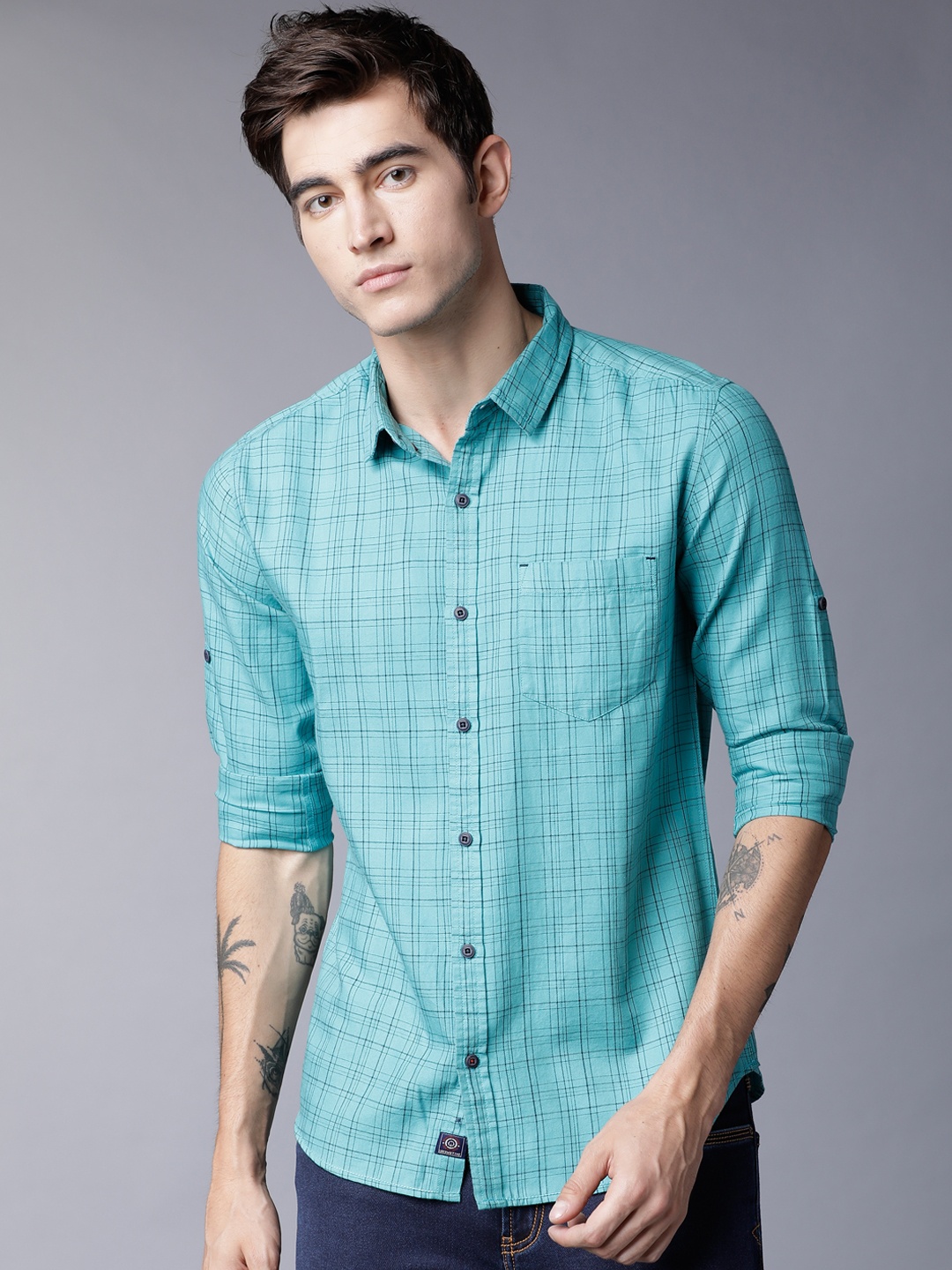 

LOCOMOTIVE Men Turquoise Blue Slim Fit Checked Casual Shirt
