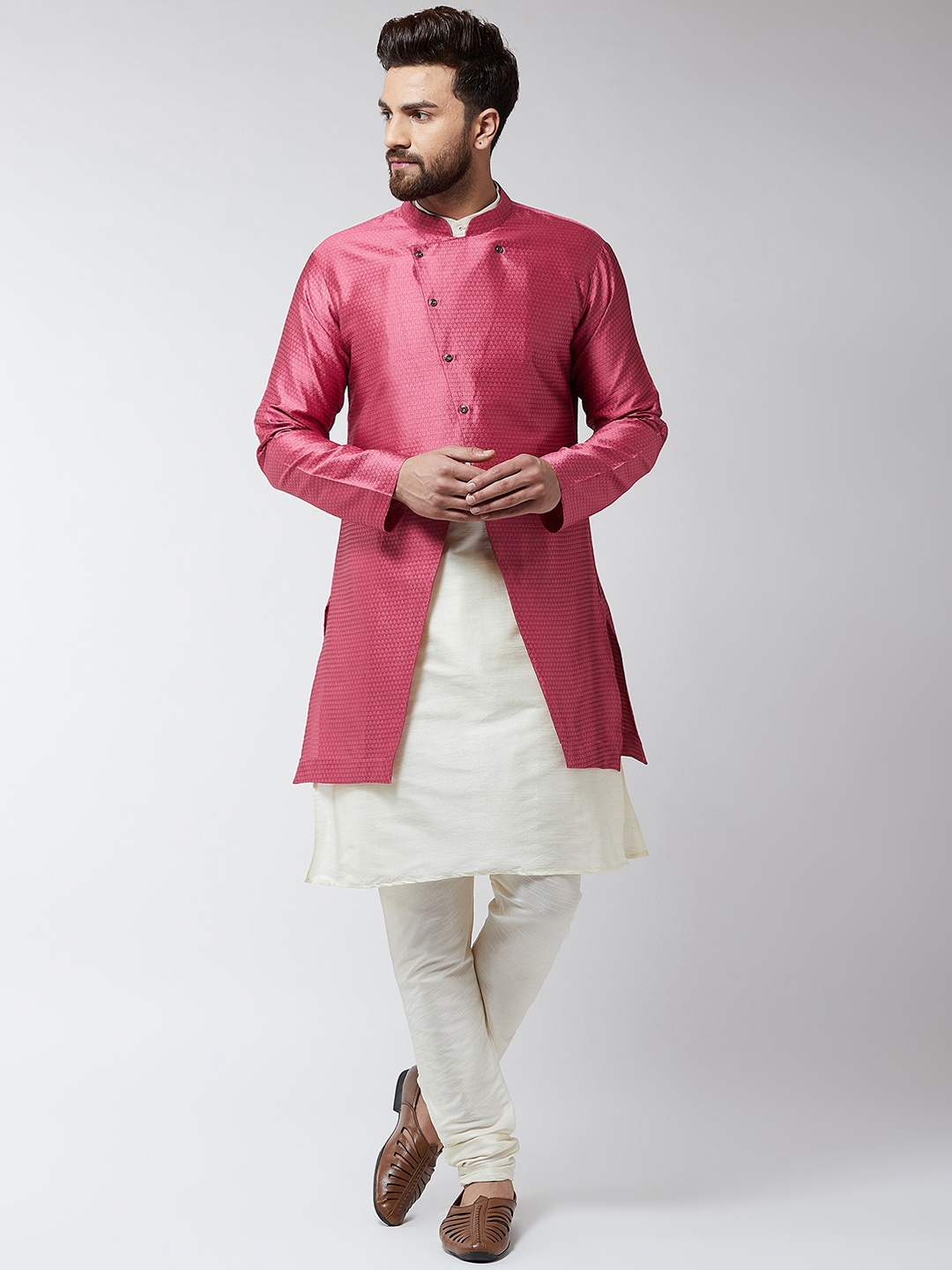 

SOJANYA Men Cream-Coloured & Pink Self Design Layered Kurta with Churidar