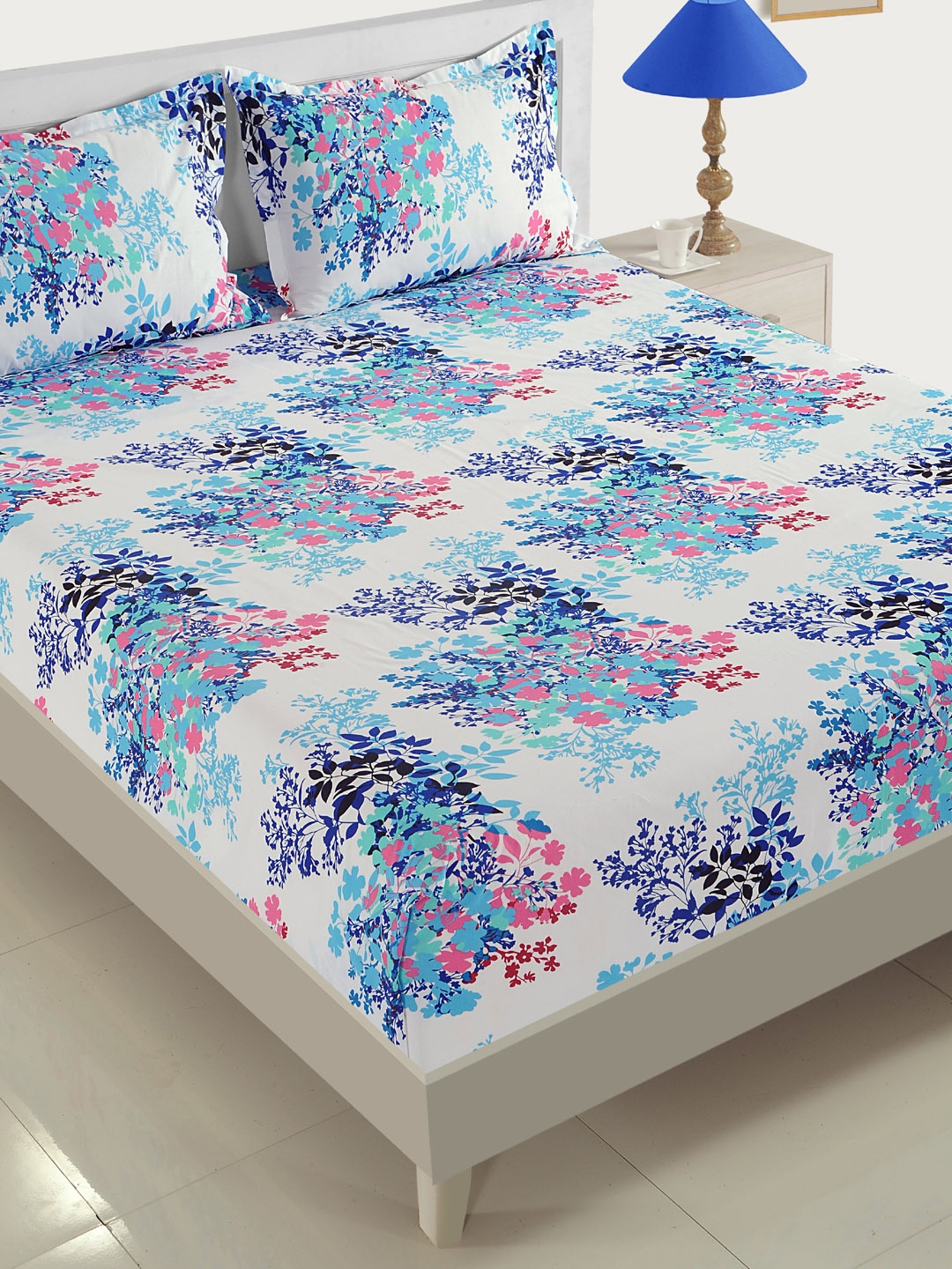 

SWAYAM White & Blue Floral 160 TC Cotton 1 Queen Bedsheet with 2 Pillow Covers
