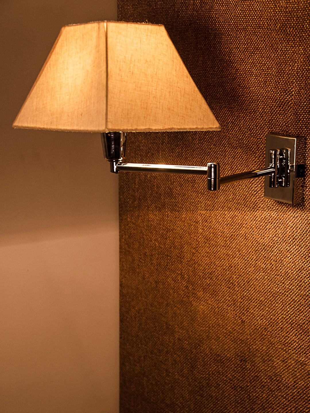 

Fos Lighting Lamp Gold-Toned Textured Bedside Chrome Double Swivel Swing Arm Light, Silver