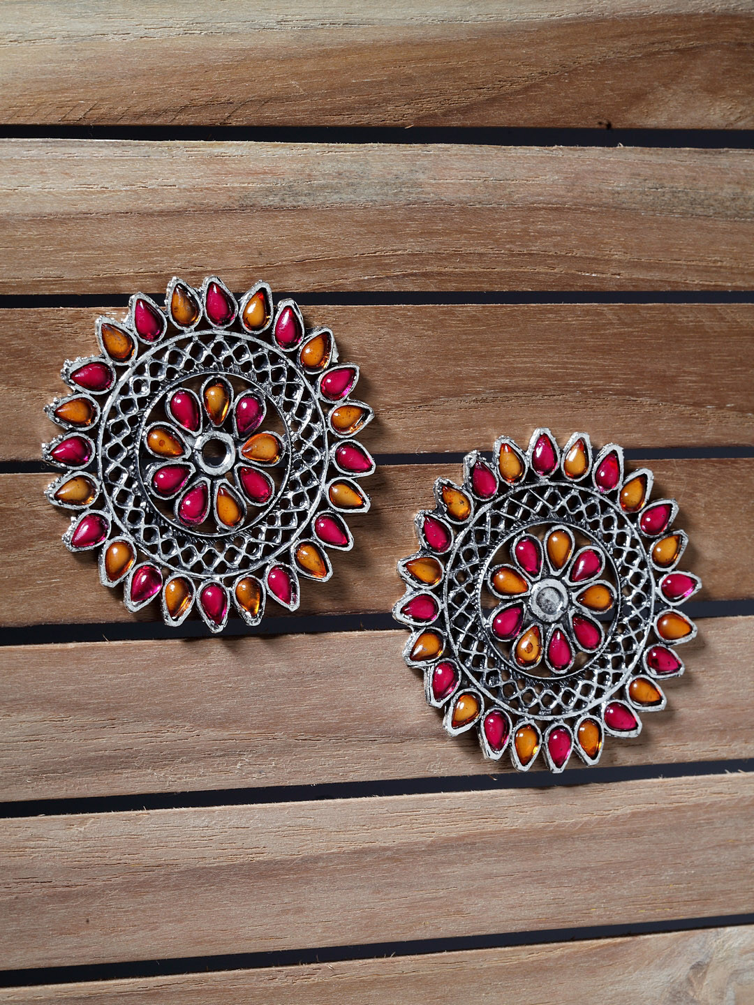 

Moedbuille Pink & Silver-Plated Handcrafted Floral Studs