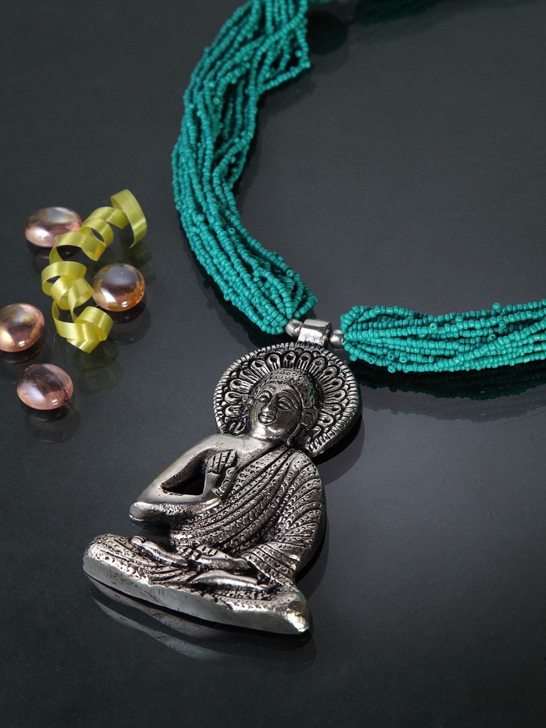 

Moedbuille Silver-Toned & Green Brass Silver-Plated Handcrafted Necklace