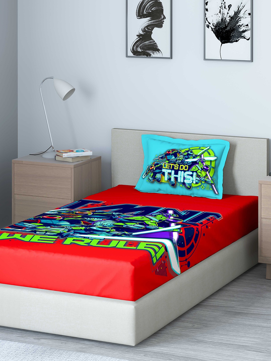 

DDecor Red Cartoon Characters 210 TC Cotton 1 Single Bedsheet with 1 Pillow Covers