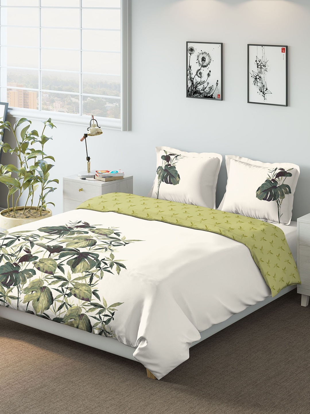 

DDecor Green & Cream-Coloured 150TC Printed Bedding Set with Comforter